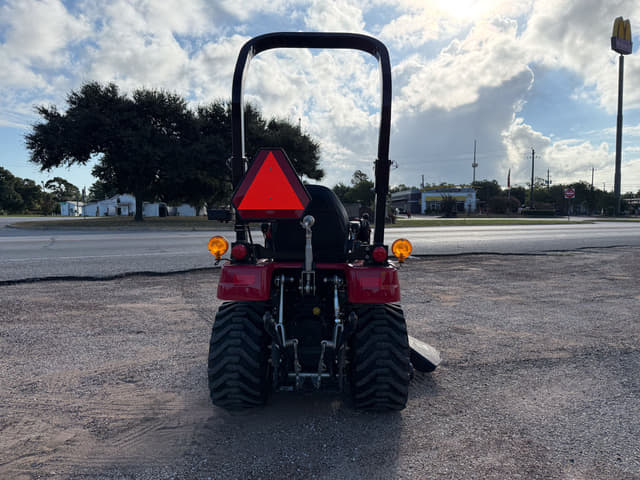 Image of Mahindra eMax 20S HST equipment image 3
