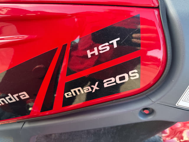 Image of Mahindra eMax 20S HST equipment image 1