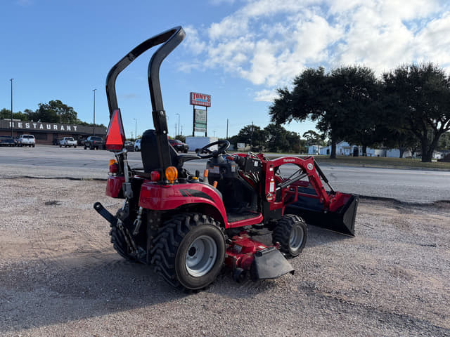 Image of Mahindra eMax 20S HST equipment image 4