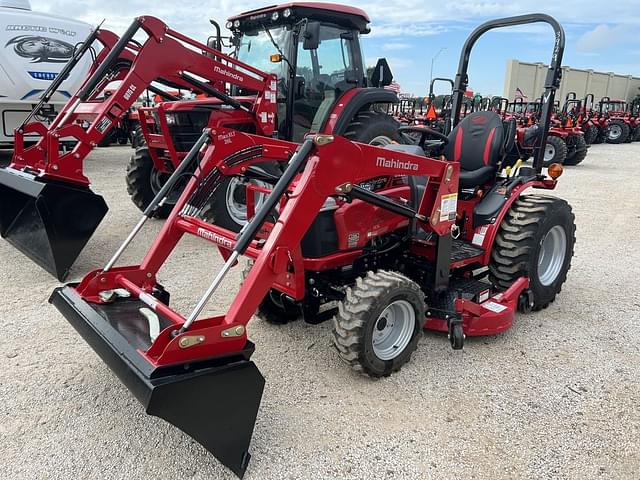 Image of Mahindra Max 26XLT equipment image 1