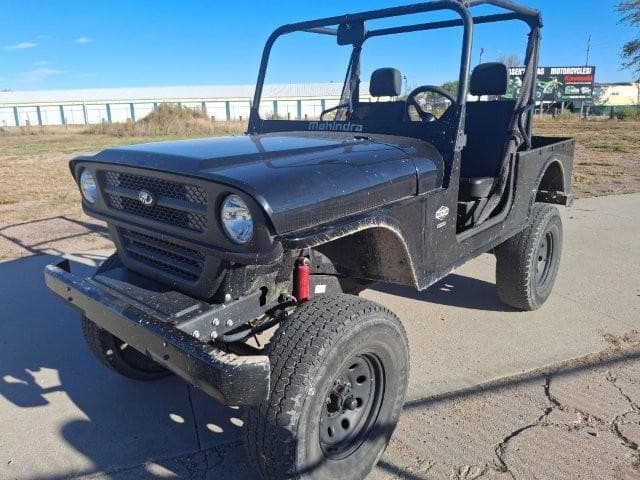 Image of Mahindra Roxor Primary image