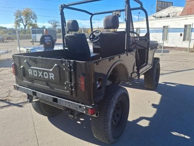 Image of Mahindra Roxor equipment image 4