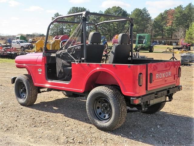 Image of Mahindra Roxor equipment image 4