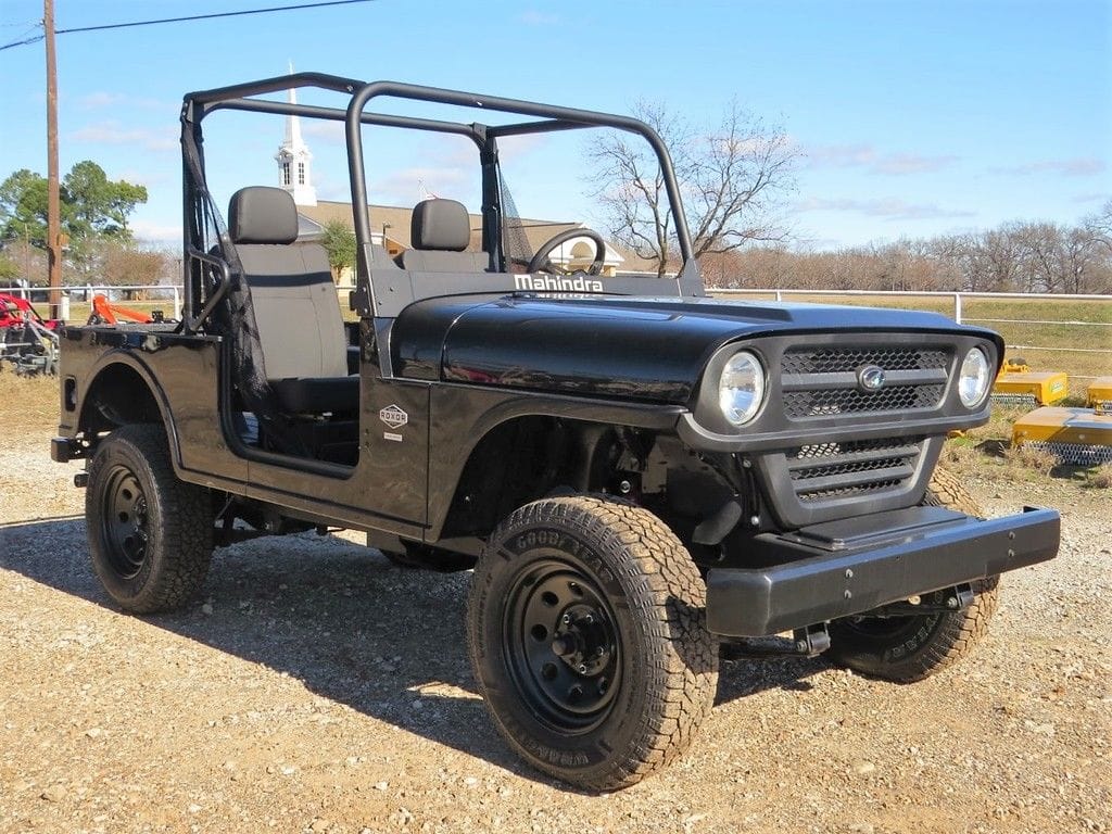 2023 Mahindra Roxor Equipment Image0