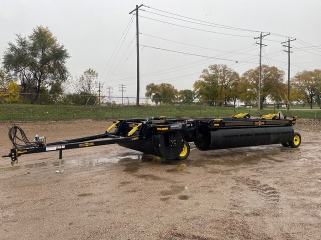 2023 Mandako L4260 Equipment Image0