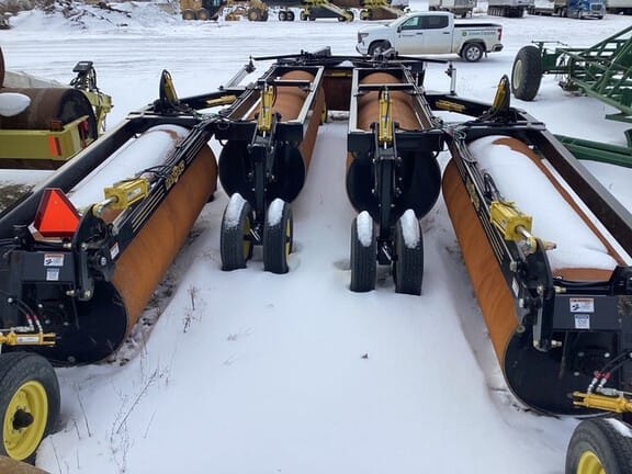 2023 Mandako L6260 Equipment Image0