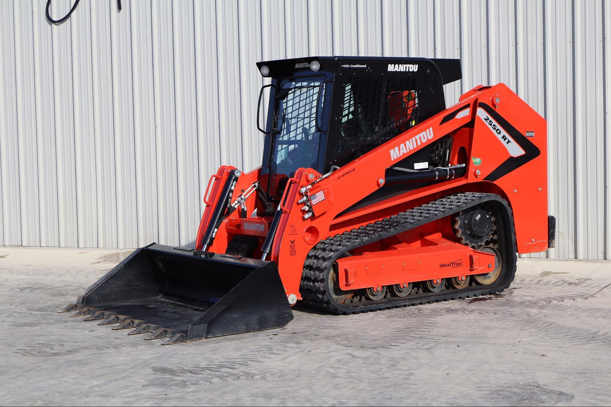 2023 Manitou 2550 RT Equipment Image0