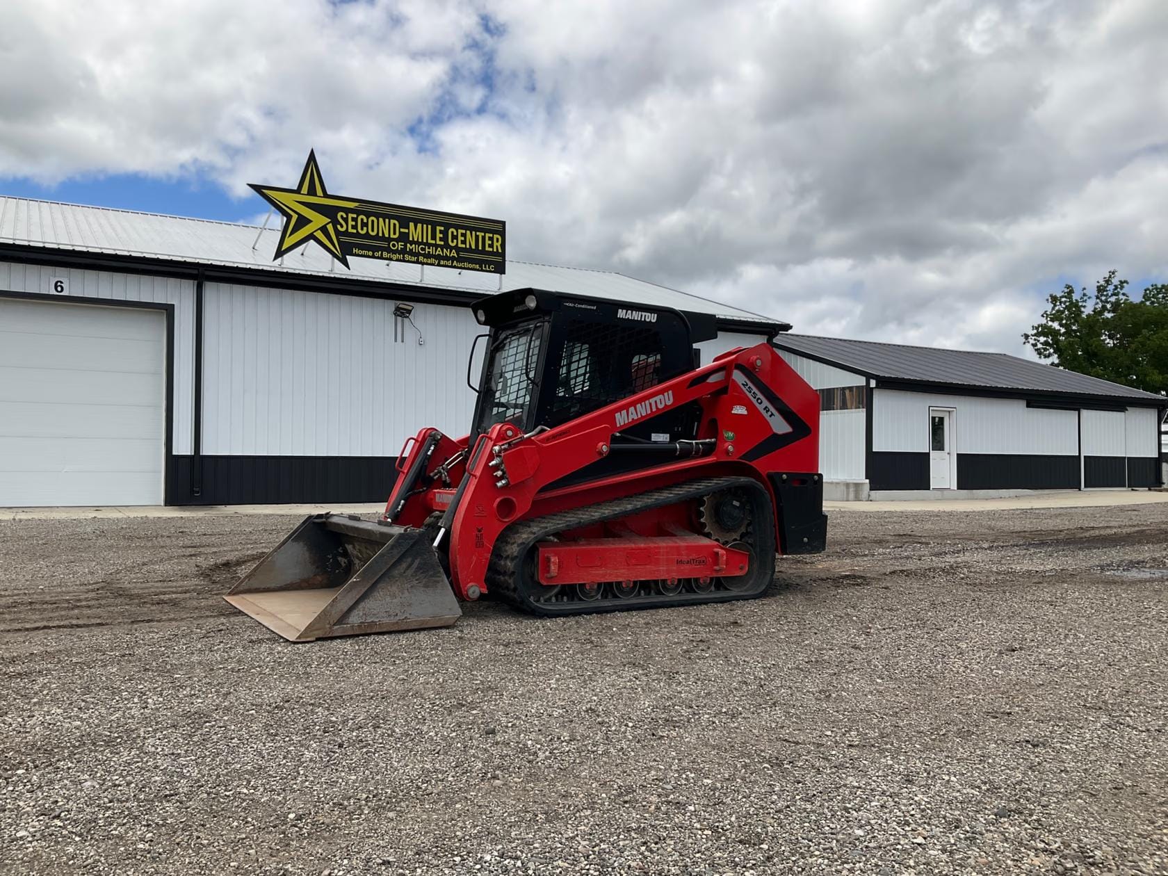 2023 Manitou 2550 RT Equipment Image0