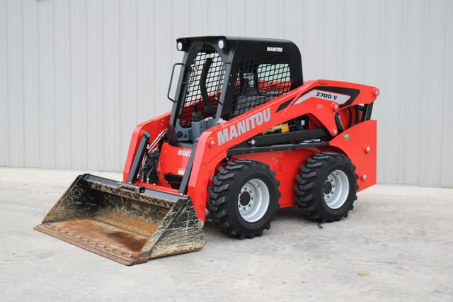 Image of Manitou 2700 V equipment image 4