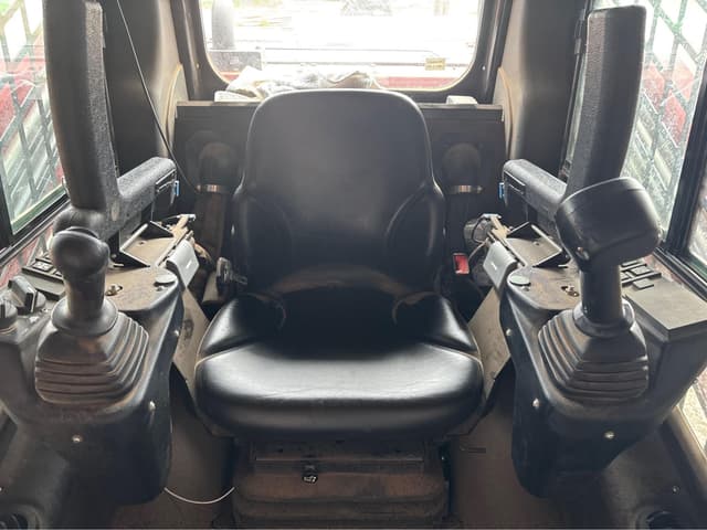 Image of Manitou 3200VT equipment image 3