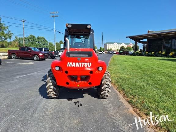 Image of Manitou M50-2 equipment image 3