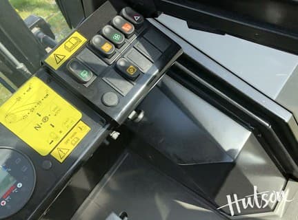 Image of Manitou M50-2 equipment image 4