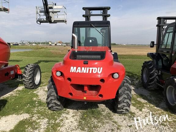 Image of Manitou M50-2 equipment image 2