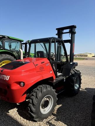 Image of Manitou M50-4 equipment image 2