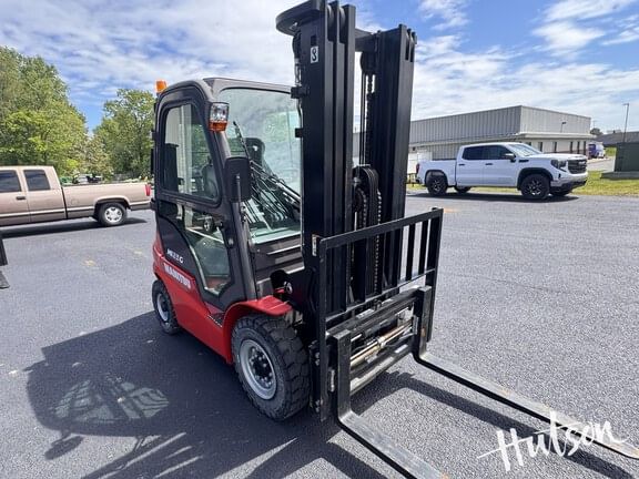 2023 Manitou MI25G Equipment Image0