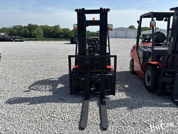 Image of Manitou MI30G equipment image 3