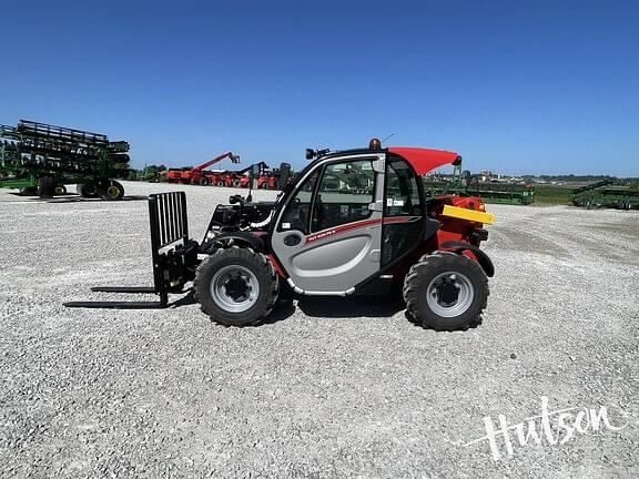 Image of Manitou MLT625 equipment image 4