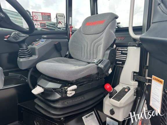Image of Manitou MLT737-130PS+ equipment image 4