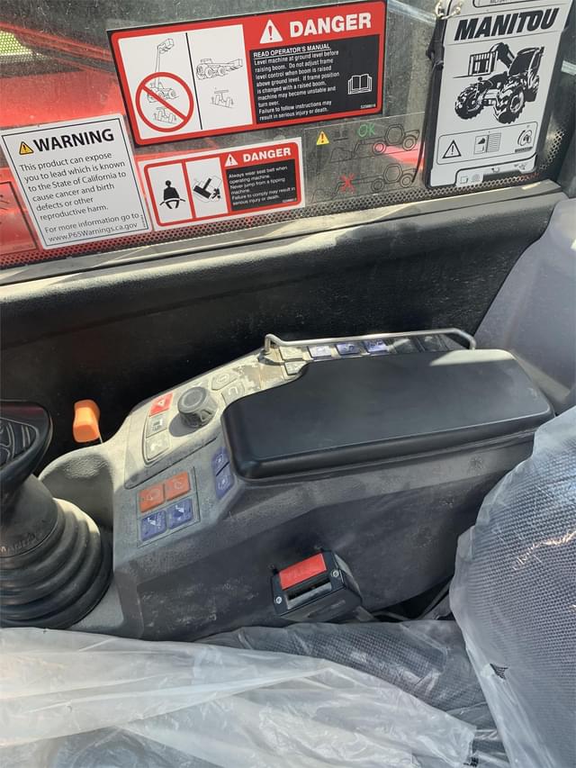 Image of Manitou MLT841-145PS+ equipment image 4