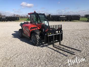 2023 Manitou ULM 415 H Equipment Image0