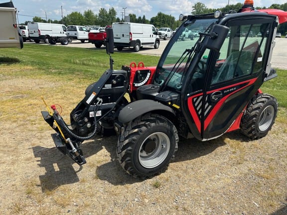 2023 Manitou ULM 415 H Equipment Image0