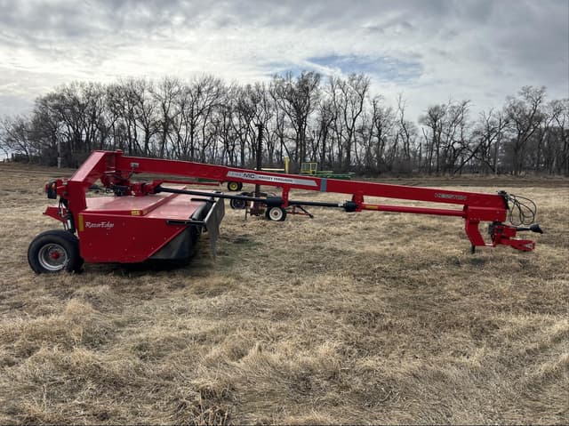 Image of Massey Ferguson 1316S equipment image 3