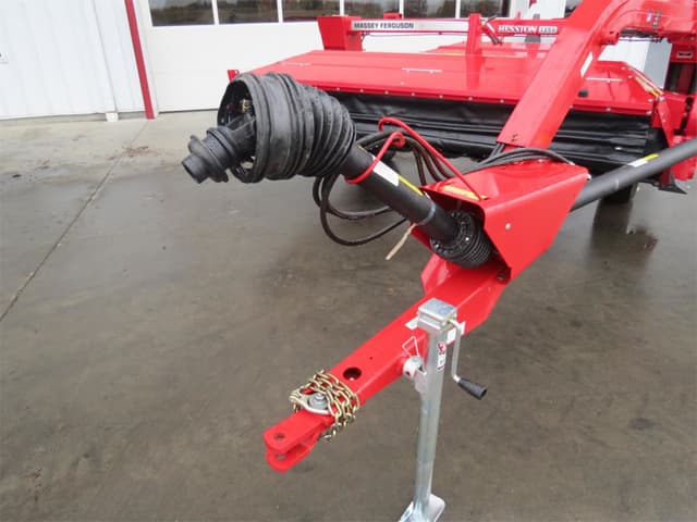 Image of Massey Ferguson 1359 equipment image 1