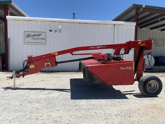 Image of Massey Ferguson 1373 equipment image 2