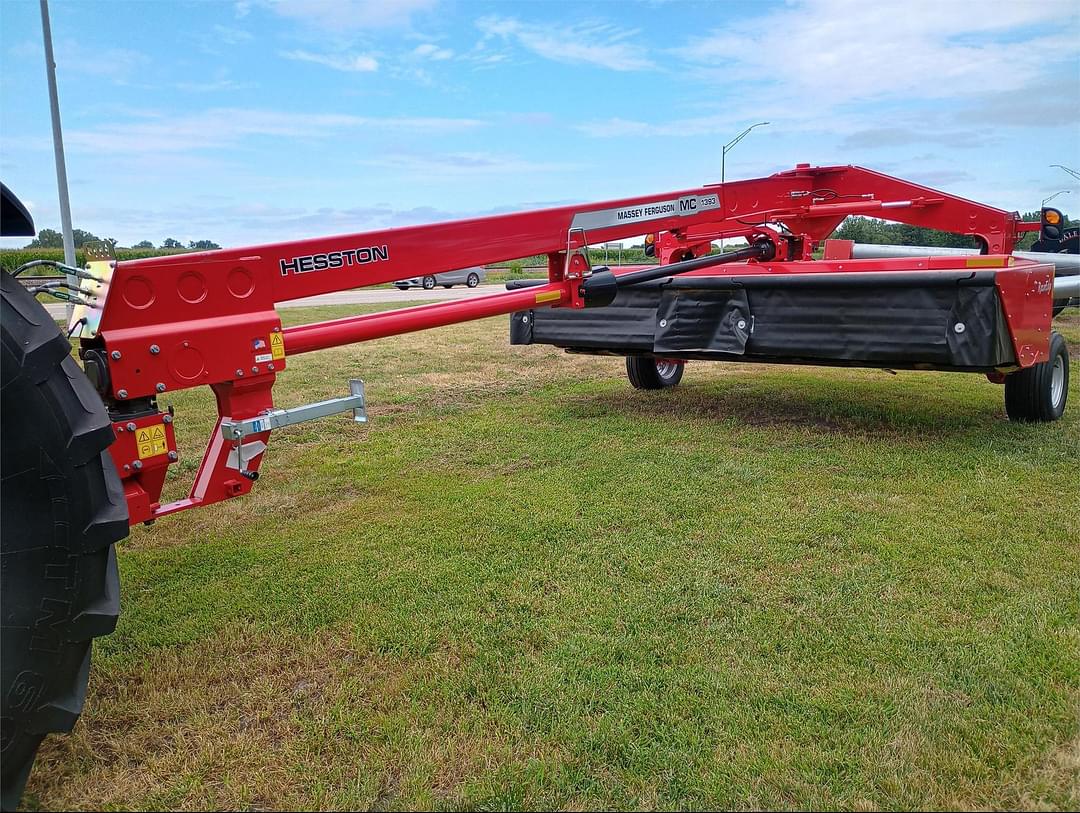 Image of Massey Ferguson 1393 Primary image