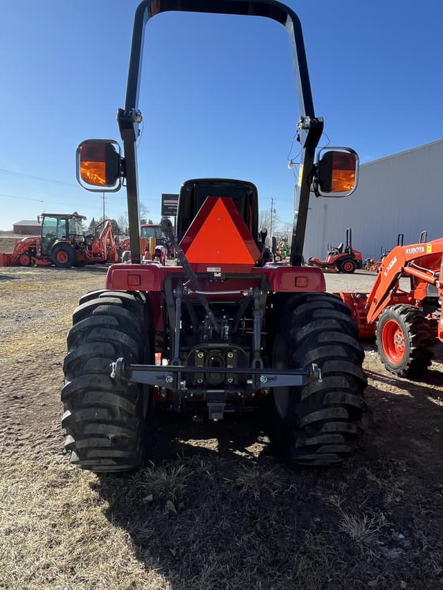 Image of Massey Ferguson 1526 equipment image 2