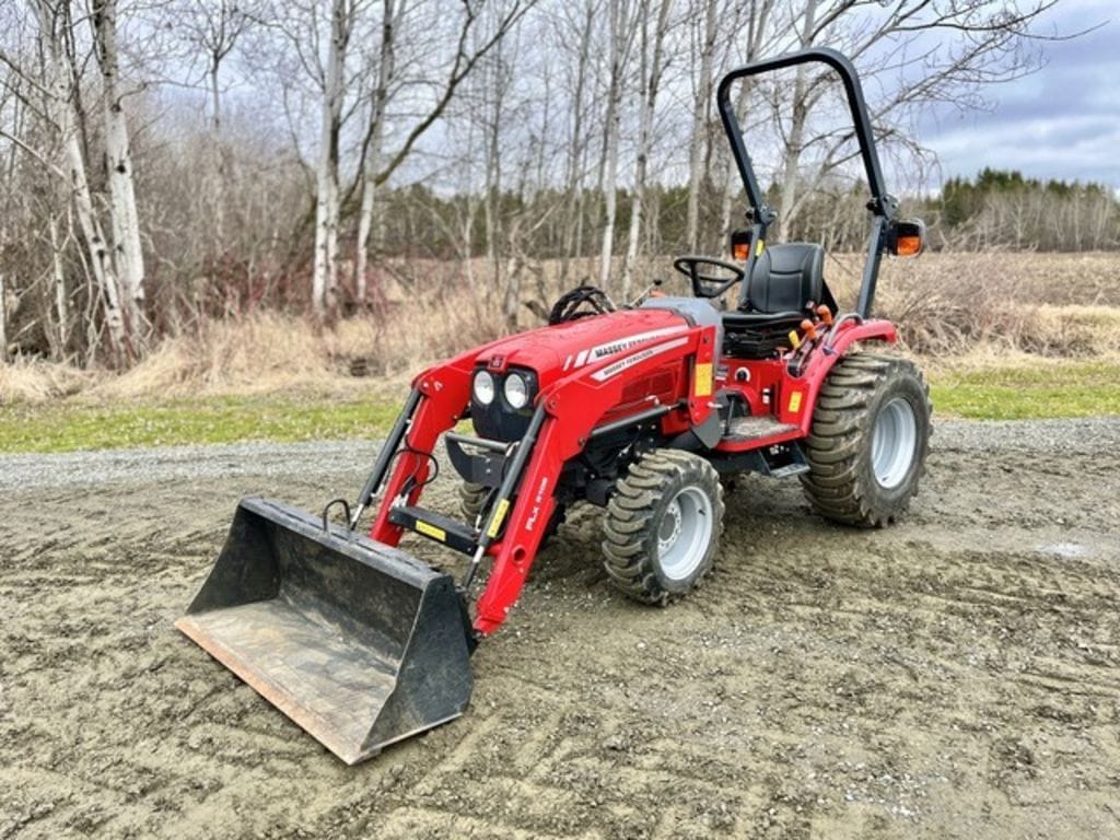 Main image Massey Ferguson 1526