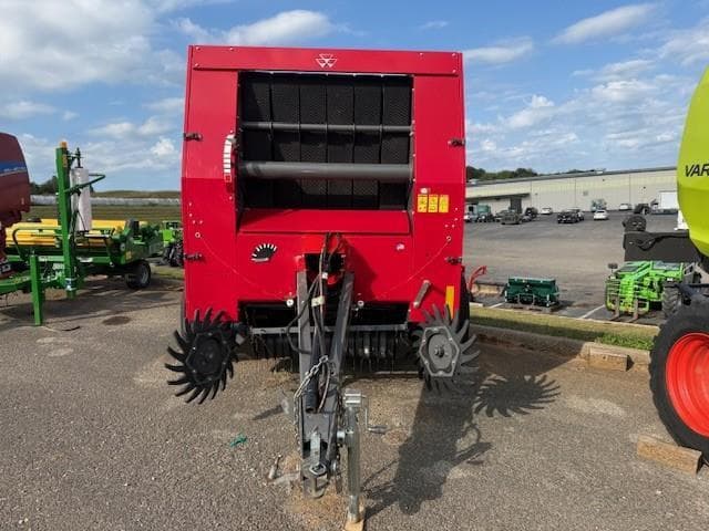 Image of Massey Ferguson Hesston 1745D equipment image 1