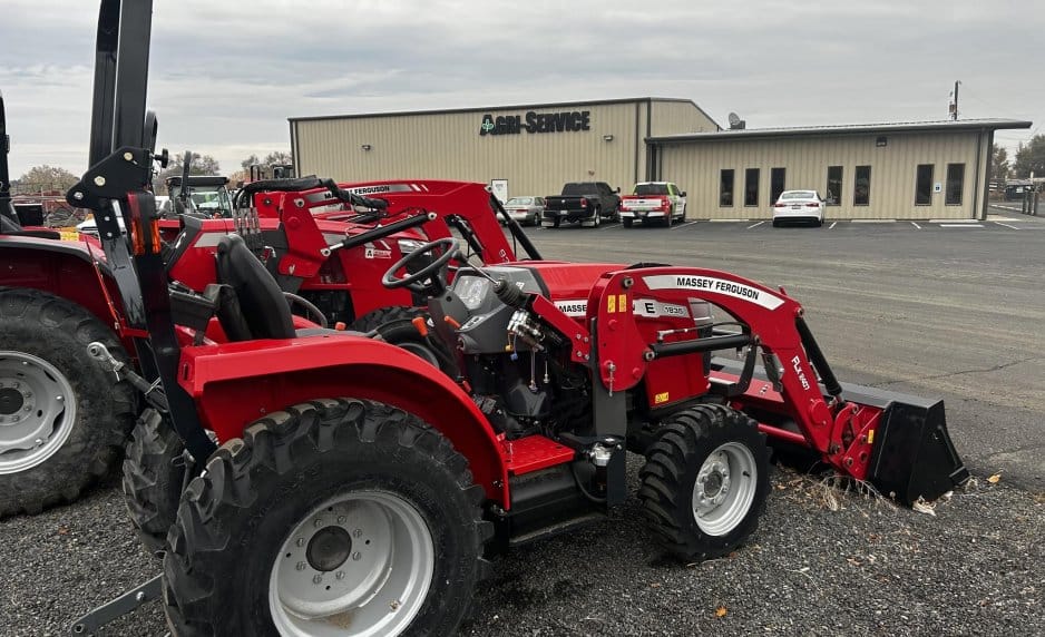 2023 Massey Ferguson 1835E Equipment Image0