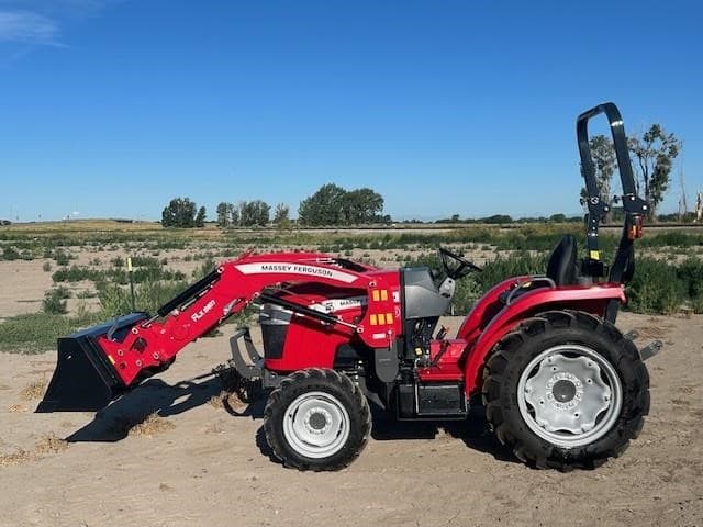 Image of Massey Ferguson 1835E Primary image