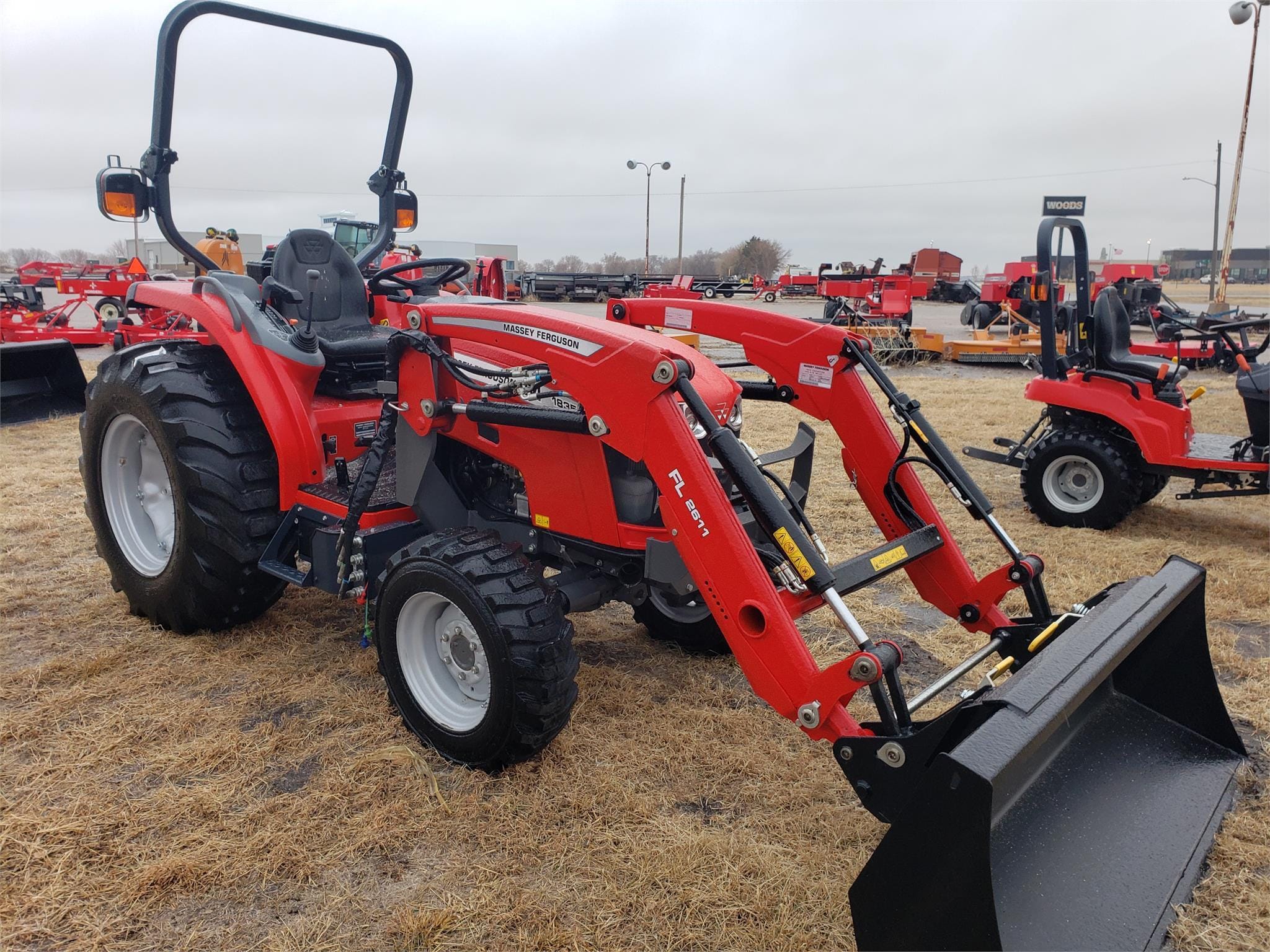 Main image Massey Ferguson 1835M