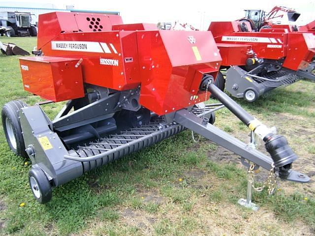 Image of Massey Ferguson 1838 equipment image 1