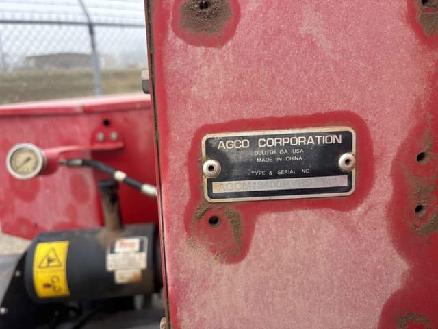 Image of Massey Ferguson 1840 equipment image 1