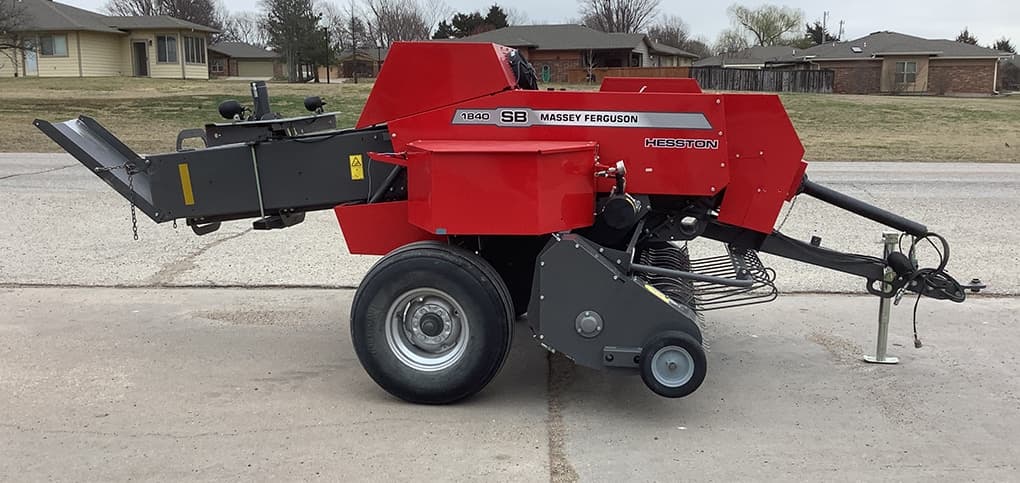 Image of Massey Ferguson 1840 Primary image