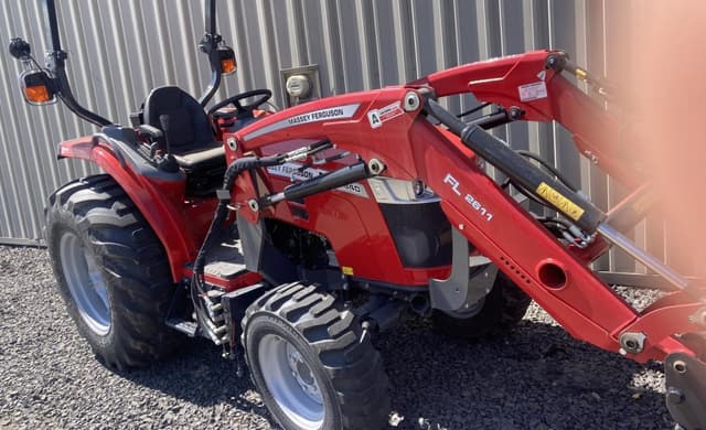 Image of Massey Ferguson 1840M equipment image 1