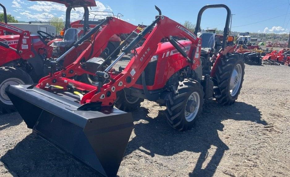 Image of Massey Ferguson 2604H Primary image