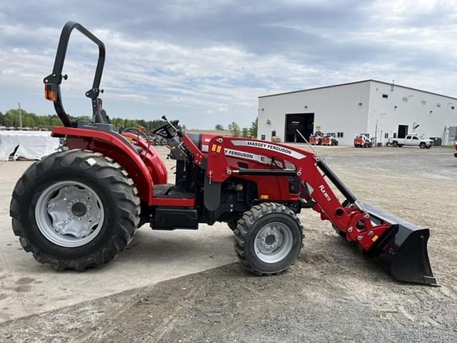 Image of Massey Ferguson 2850E equipment image 3