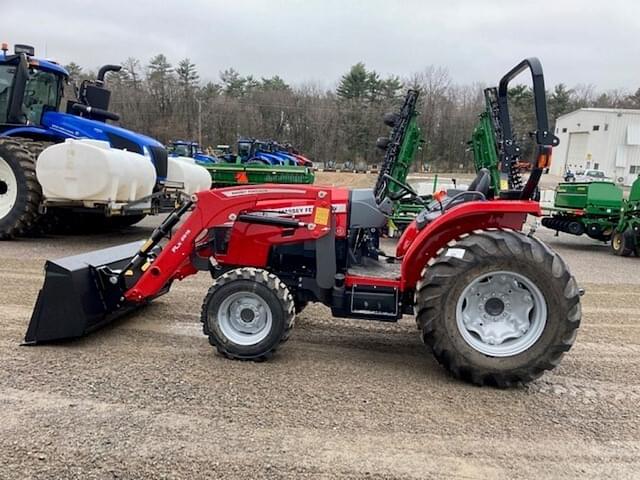 Image of Massey Ferguson 2850E equipment image 1