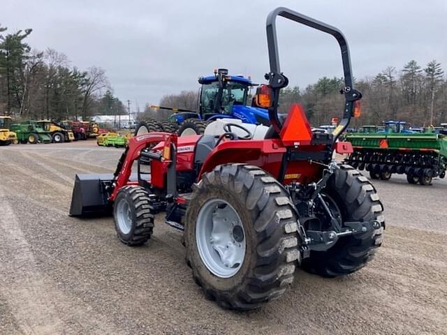 Image of Massey Ferguson 2850E equipment image 4