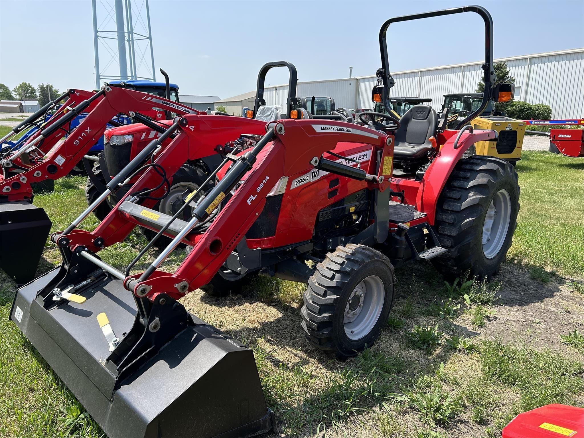 Main image Massey Ferguson 2850M