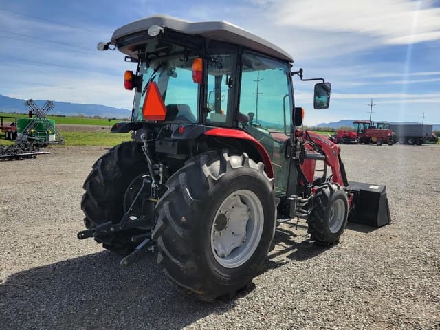 Image of Massey Ferguson 2855M equipment image 2