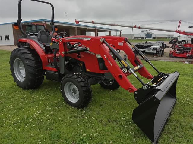 Image of Massey Ferguson 2860E equipment image 1