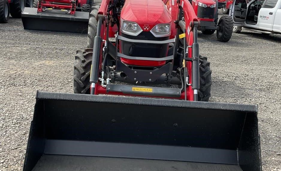 Image of Massey Ferguson 2860E Primary image