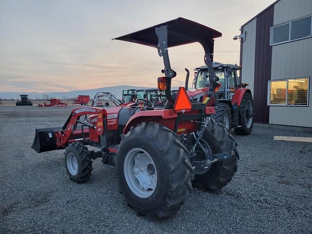 Image of Massey Ferguson 2860E equipment image 3