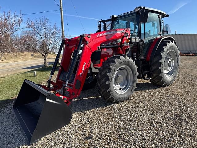 Image of Massey Ferguson 4710 equipment image 1