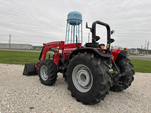 Image of Massey Ferguson 4707 equipment image 1